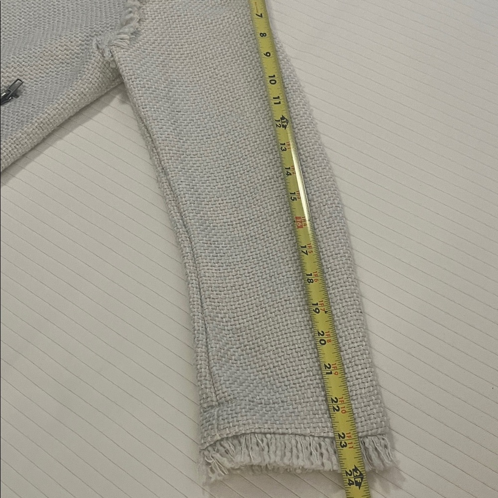 cupcakes & cashmere Gray - Beige Textured Blazer - Picture 9 of 9